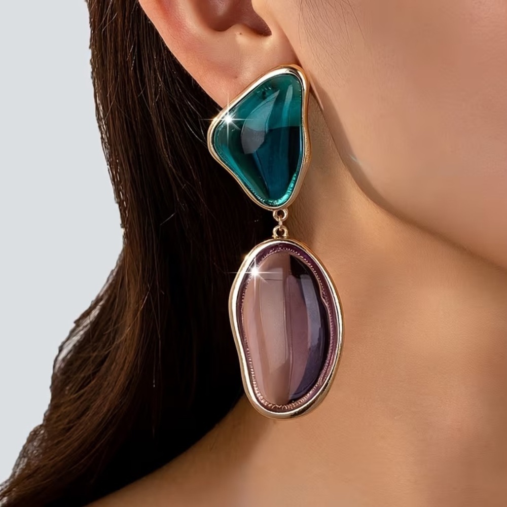 NEW❗️Elegant Teal and Purple Earrings. Statement Earrings. Holiday Gift 💜 A3-109